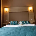 回音湖餐厅酒店